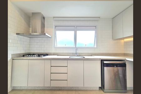 Apartamento à venda com 161m², 3 quartos e 4 vagas Apartamento à venda com 161m², 3 quartos e 4 vagasCozinha