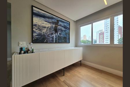 Apartamento à venda com 161m², 3 quartos e 4 vagas Apartamento à venda com 161m², 3 quartos e 4 vagasSala