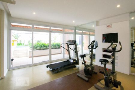 Apartamento à venda com 161m², 3 quartos e 4 vagas Apartamento à venda com 161m², 3 quartos e 4 vagasÁrea comum - Academia