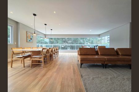 Apartamento à venda com 161m², 3 quartos e 4 vagas Apartamento à venda com 161m², 3 quartos e 4 vagasSala