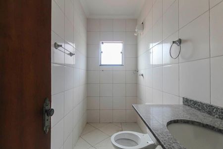 Casa para alugar com 99m², 3 quartos e 1 vagaBanheiro 2