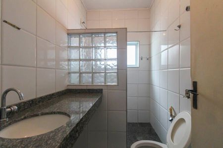 Casa para alugar com 99m², 3 quartos e 1 vagaBanheiro