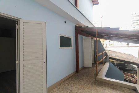 Casa para alugar com 99m², 3 quartos e 1 vagaÁrea de Serviço