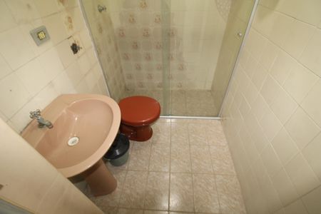 Casa à venda com 224m², 4 quartos e 2 vagasQuarto 1 - Banheiro