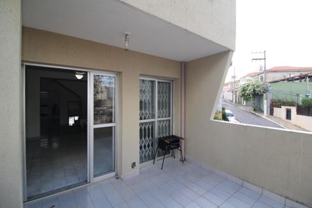 Casa à venda com 224m², 4 quartos e 2 vagasSala - Varanda