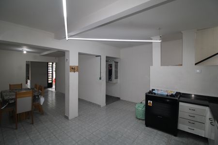 Casa à venda com 224m², 4 quartos e 2 vagasCozinha