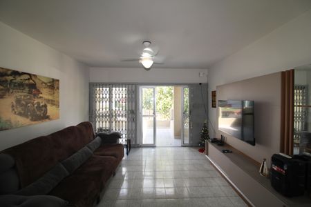 Sala de casa à venda com 4 quartos, 224m² em Imirim, São Paulo