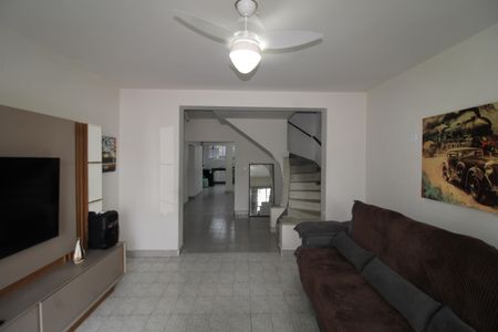 Sala de casa à venda com 4 quartos, 224m² em Imirim, São Paulo