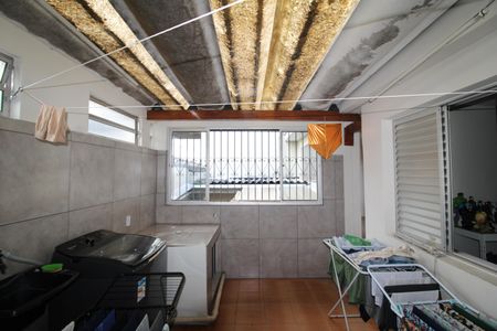 Casa à venda com 224m², 4 quartos e 2 vagasÁrea de Serviço