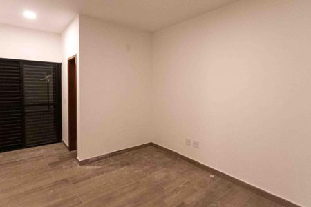 Casa para alugar com 119m², 3 quartos e 2 vagasSuite