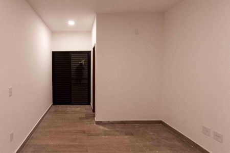 Casa para alugar com 119m², 3 quartos e 2 vagasSuite