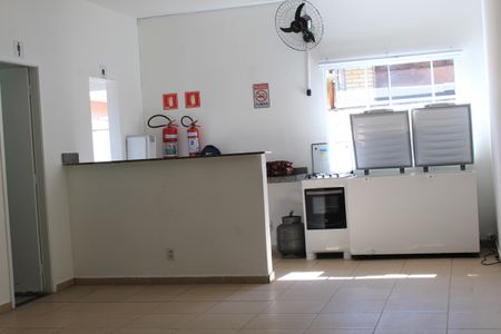 Casa de condomínio para alugar com 128m², 2 quartos e 2 vagasÁrea comum - Salão de festas