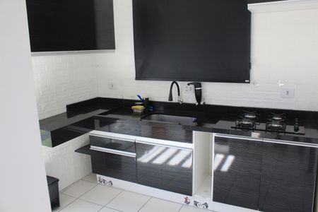 Casa de condomínio para alugar com 128m², 2 quartos e 2 vagasCozinha