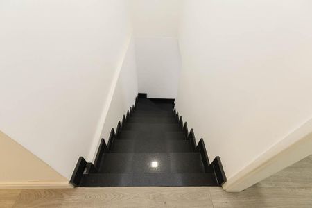 Casa à venda com 135m², 3 quartos e sem vagaEscada