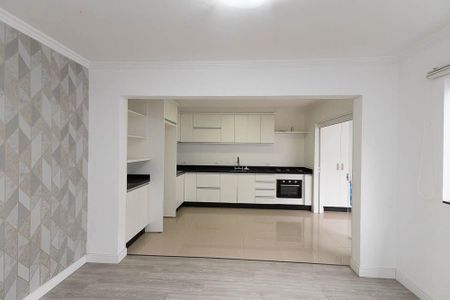 Casa à venda com 135m², 3 quartos e sem vagaCozinha 