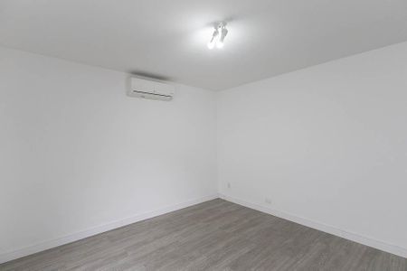 Sala  de casa à venda com 3 quartos, 135m² em Tucuruvi, São Paulo