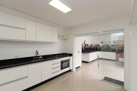 Casa à venda com 135m², 3 quartos e sem vagaCozinha 