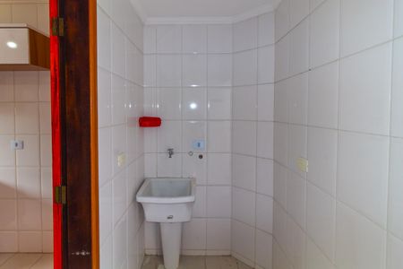 Casa de condomínio à venda com 110m², 3 quartos e 3 vagasÁrea de Serviço