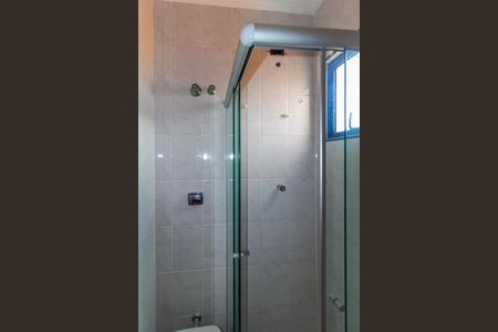 Casa de condomínio à venda com 110m², 3 quartos e 3 vagasBanheiro 2