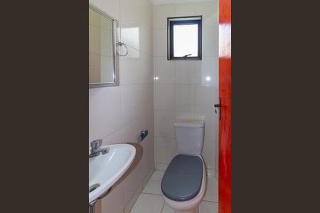 Casa de condomínio à venda com 110m², 3 quartos e 3 vagasLavabo