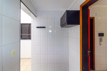 Casa de condomínio à venda com 110m², 3 quartos e 3 vagasÁrea de Serviço