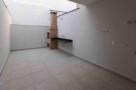 Casa para alugar com 140m², 3 quartos e 4 vagasQuintal