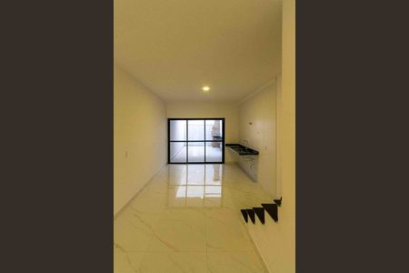 Cozinha de casa para alugar com 3 quartos, 140m² em Vila Carrão, São Paulo