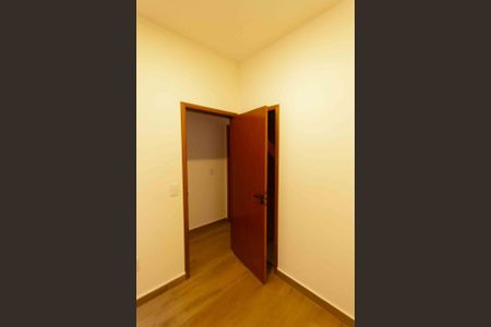 Casa para alugar com 140m², 3 quartos e 4 vagasQuarto 02