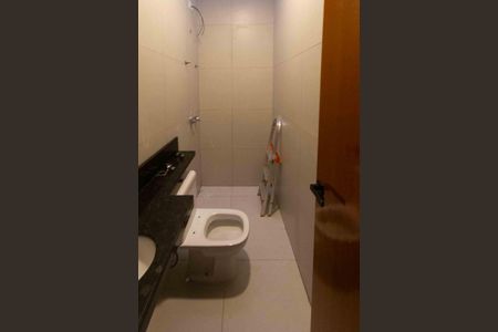 Casa para alugar com 140m², 3 quartos e 4 vagasBanheiro