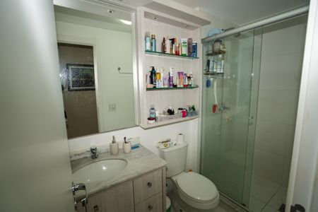 Apartamento à venda com 92m², 3 quartos e 2 vagasBanheiro