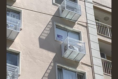 Apartamento para alugar com 74m², 3 quartos e 1 vaga Apartamento para alugar com 74m², 3 quartos e 1 vagaPlaca