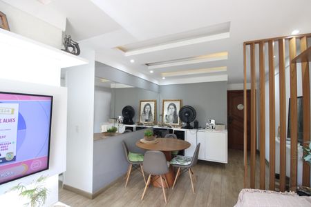 Apartamento para alugar com 74m², 3 quartos e 1 vagaSala