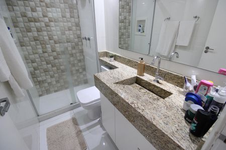 Apartamento para alugar com 74m², 3 quartos e 1 vagaBanheiro social