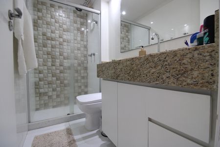 Apartamento para alugar com 74m², 3 quartos e 1 vagaBanheiro social