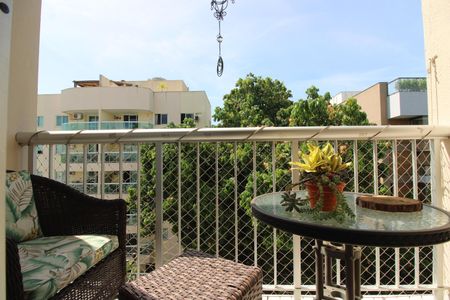 Apartamento para alugar com 74m², 3 quartos e 1 vagaSala - Varanda