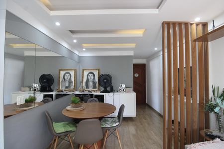 Sala de apartamento para alugar com 3 quartos, 74m² em Pechincha, Rio de Janeiro