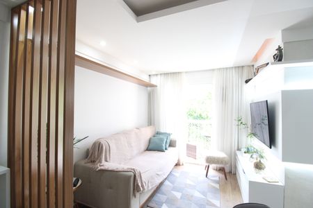 Sala de apartamento para alugar com 3 quartos, 74m² em Pechincha, Rio de Janeiro