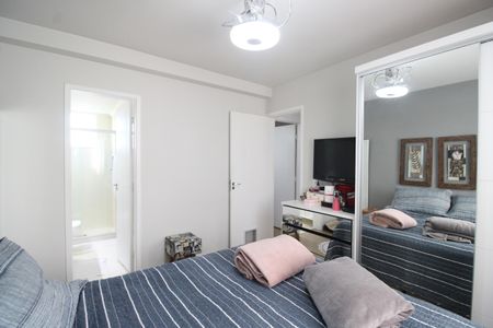 Apartamento para alugar com 74m², 3 quartos e 1 vagaSuíte