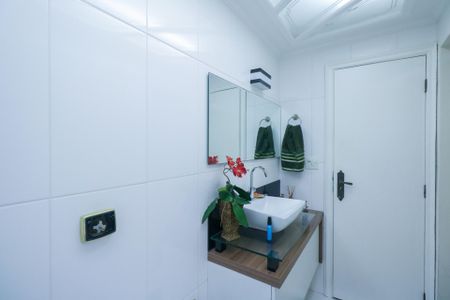 Apartamento para alugar com 340m², 5 quartos e 3 vagas Apartamento para alugar com 340m², 5 quartos e 3 vagasBanheiro da Suíte 1