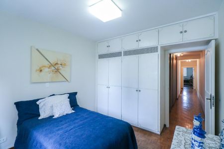 Apartamento para alugar com 340m², 5 quartos e 3 vagas Apartamento para alugar com 340m², 5 quartos e 3 vagasQuarto 2