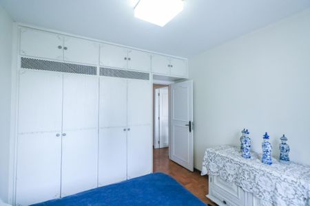 Apartamento para alugar com 340m², 5 quartos e 3 vagas Apartamento para alugar com 340m², 5 quartos e 3 vagasQuarto 2