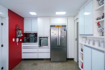 Apartamento para alugar com 340m², 5 quartos e 3 vagas Apartamento para alugar com 340m², 5 quartos e 3 vagasCozinha