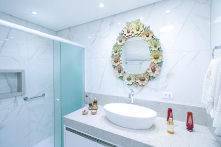 Apartamento para alugar com 340m², 5 quartos e 3 vagas Apartamento para alugar com 340m², 5 quartos e 3 vagasBanheiro da Suíte 2