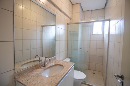 Banheiro de apartamento para alugar com 1 quarto, 68m² em Vila Gomes, São Paulo