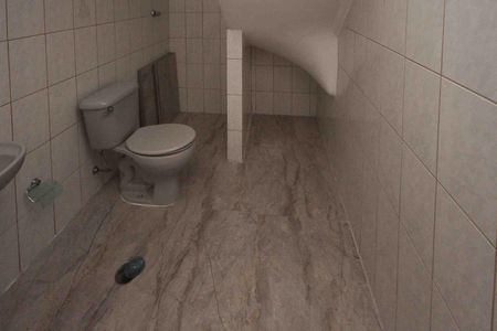 Casa para alugar com 110m², 3 quartos e 1 vagaBanheiro Social 02