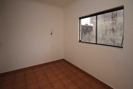 Casa para alugar com 110m², 3 quartos e 1 vagaQuarto