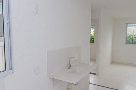 Apartamento para alugar com 44m², 2 quartos e sem vaga Apartamento para alugar com 44m², 2 quartos e sem vagaBanheiro