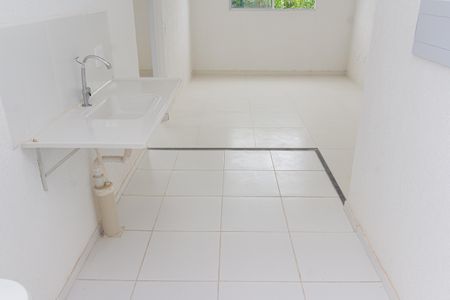 Apartamento para alugar com 44m², 2 quartos e sem vaga Apartamento para alugar com 44m², 2 quartos e sem vagaBanheiro