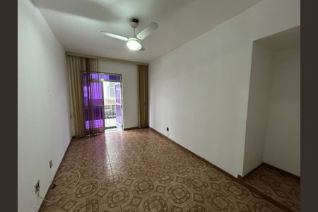 Apartamento para alugar com 80m², 2 quartos e 1 vagaSala