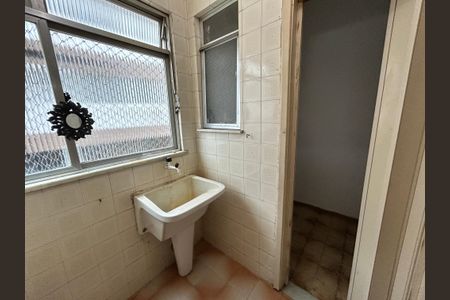 Apartamento para alugar com 80m², 2 quartos e 1 vagaÁrea de Serviço